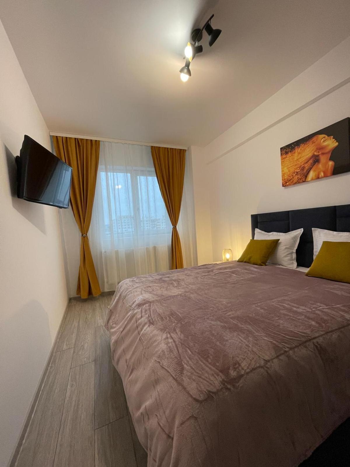 Palas Retreat - Q Residence Iasi Extérieur photo