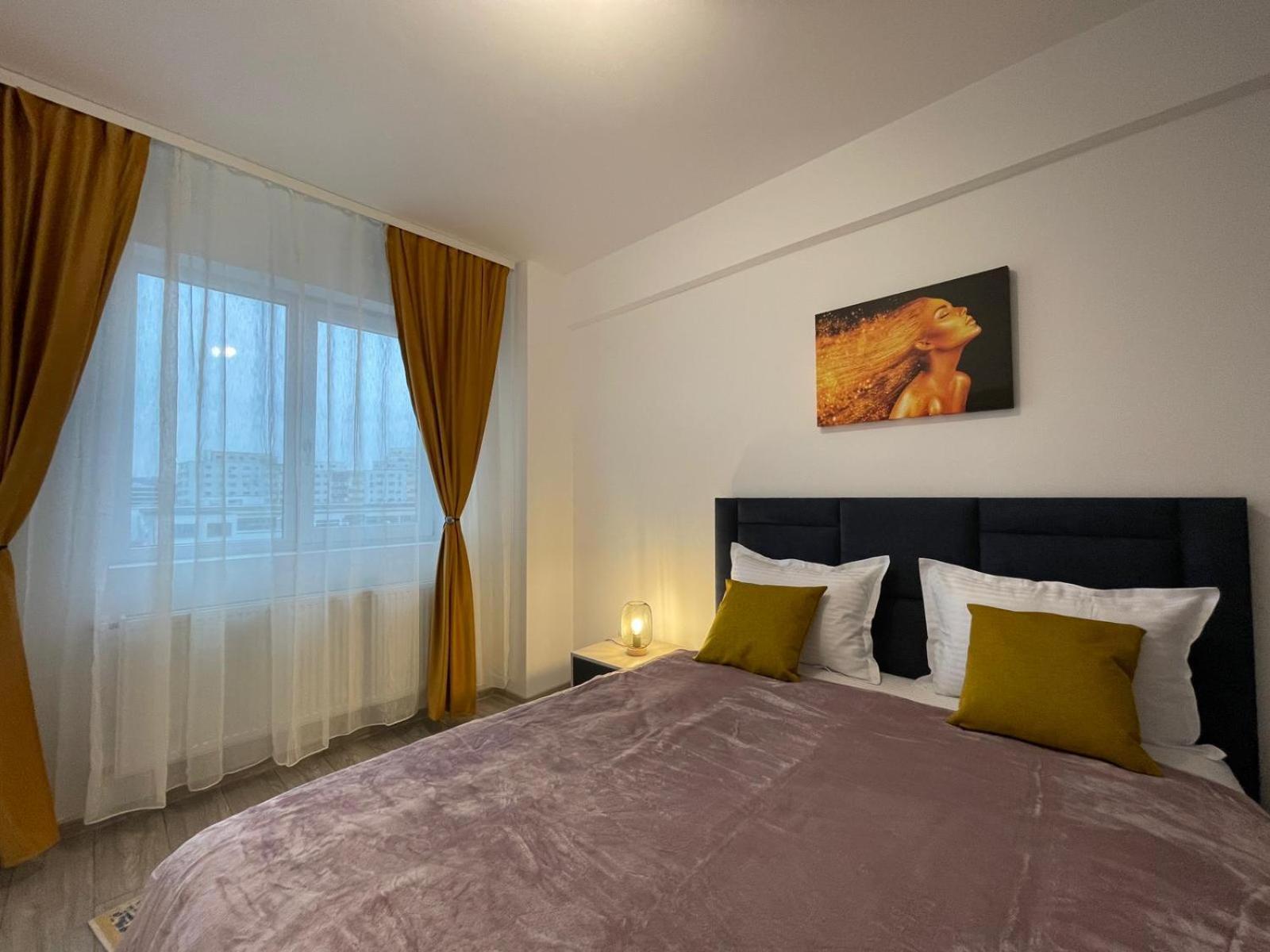Palas Retreat - Q Residence Iasi Extérieur photo