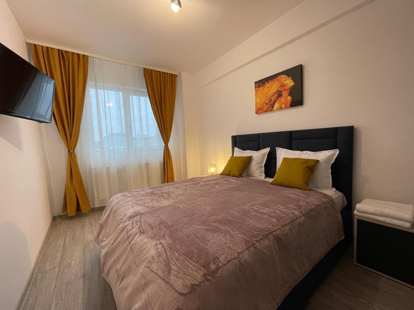 Palas Retreat - Q Residence Iasi Extérieur photo
