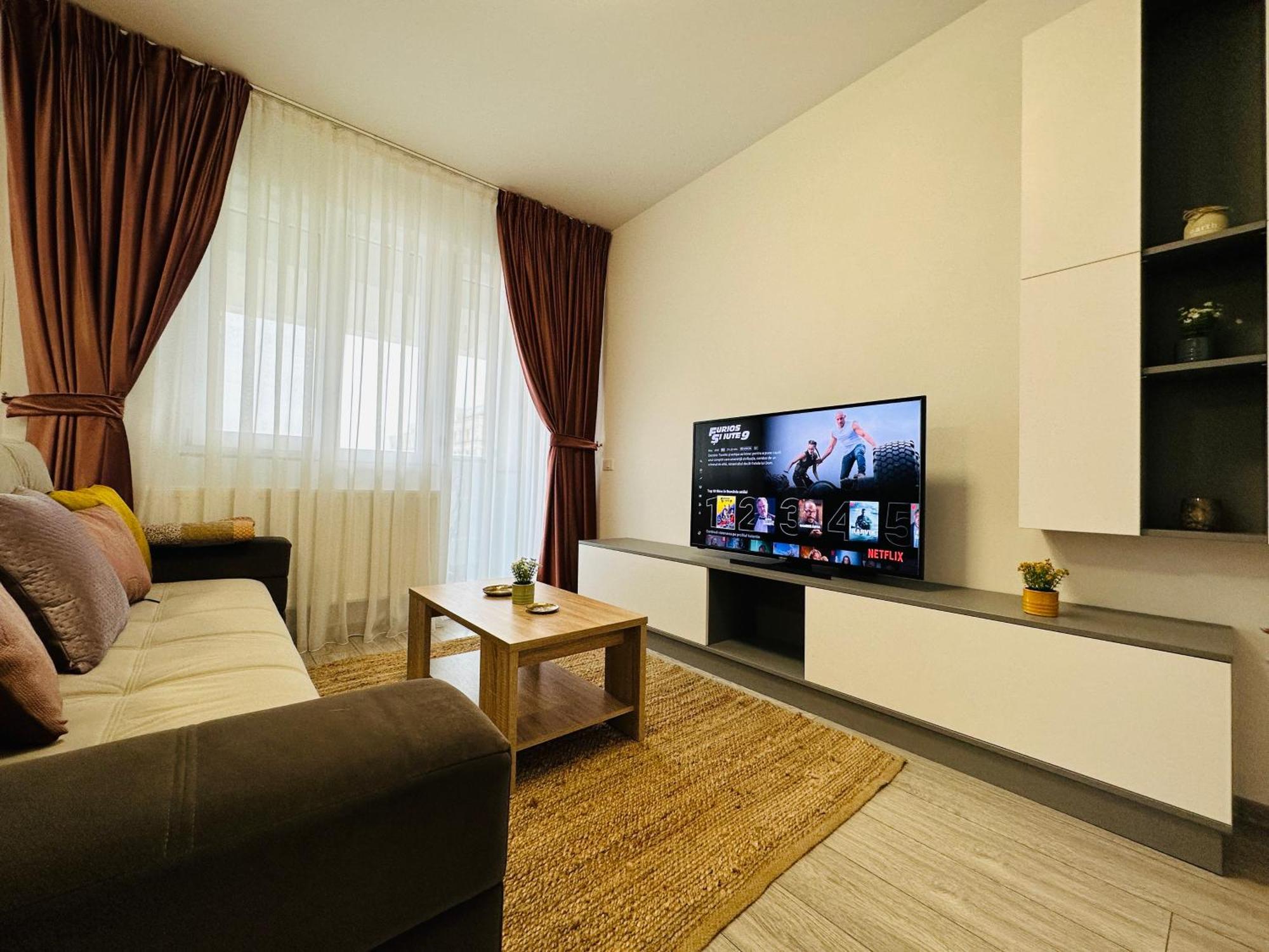 Palas Retreat - Q Residence Iasi Extérieur photo